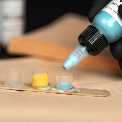 Inkcups on a stand / 1000...