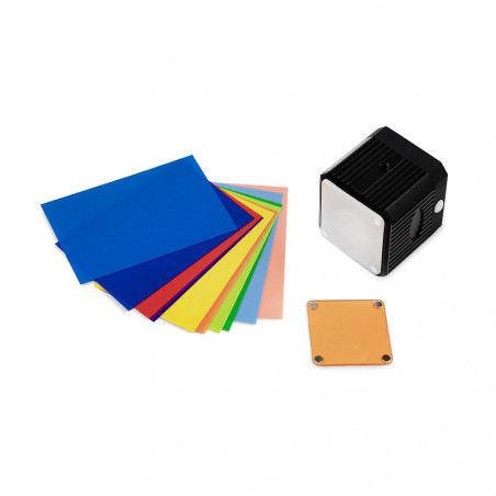 lampa-foto-z-filtrami-do-telefonu---akumulatorowa