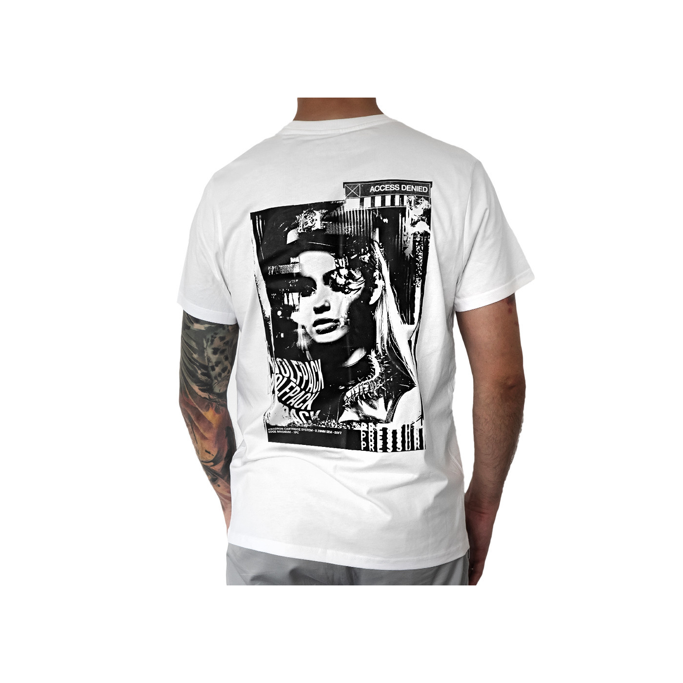 тениска-tattoo-art-art-kosewski-x- kwadron -бяла тениска-tattoo-art-art-kosewski-x- kwadron -бяла