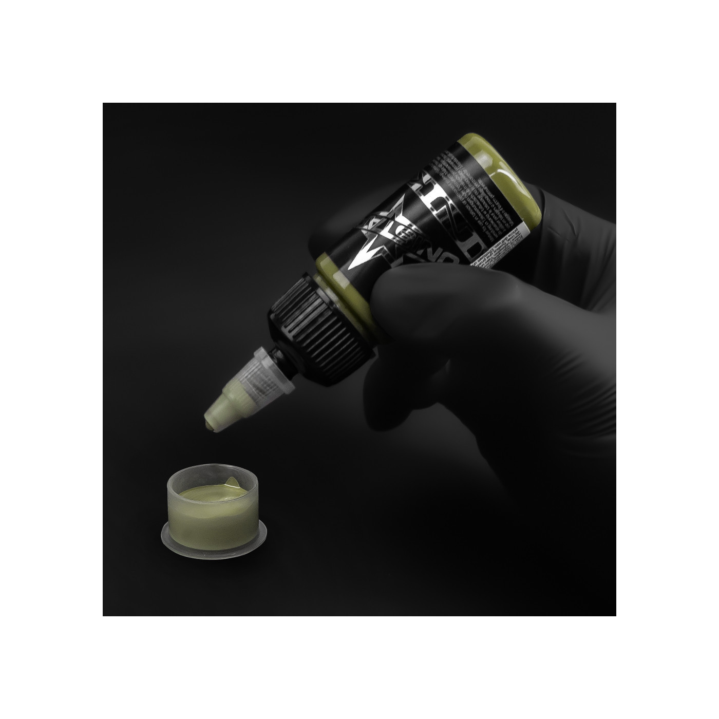 unistar-ink-olive-night-30-ml-reach-compliant