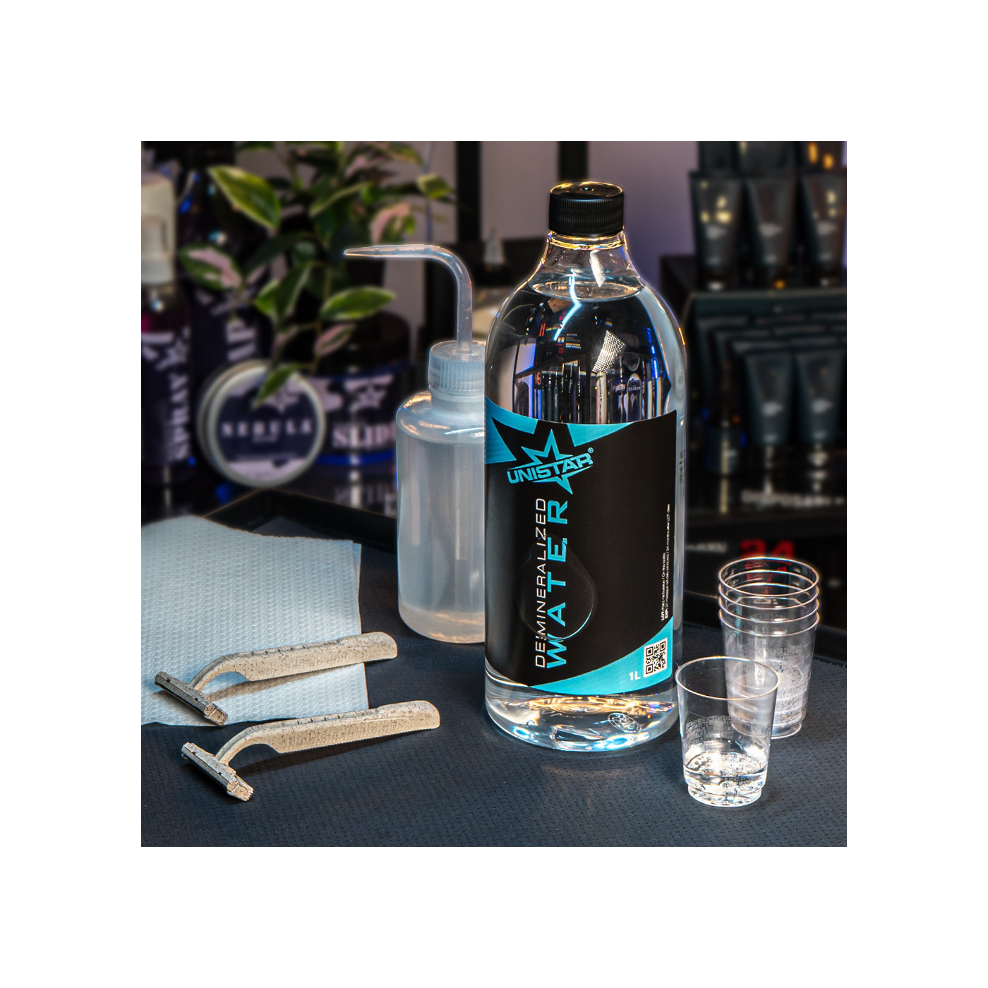 UNISTAR Demineralized Water 1L UNISTAR Demineralized Water 1L