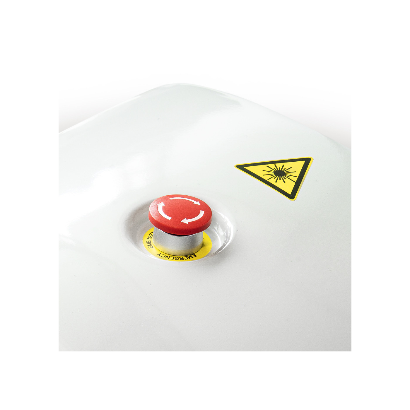 Laser System GLOVCON® MED Portable Q-Switch Nd YAG Laser System GLOVCON® MED Portable Q-Switch Nd YAG