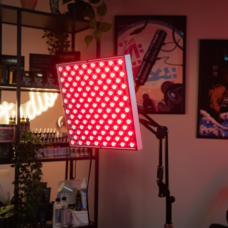 lampa-na-podczerwien-z-duzym-panelem