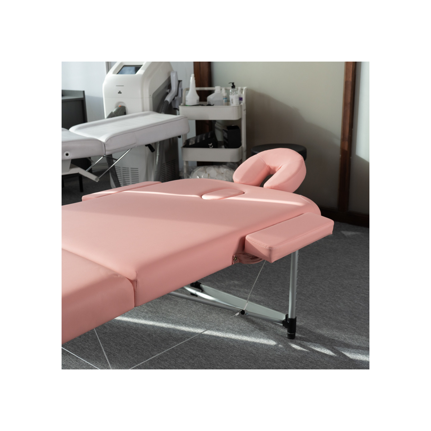 Aluminum bed pink Aluminum bed pink