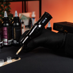 fk-irons-one-adjust-bezprzewodowa-maszynka-do-tatuazu-z-regulowanym-skokiem-