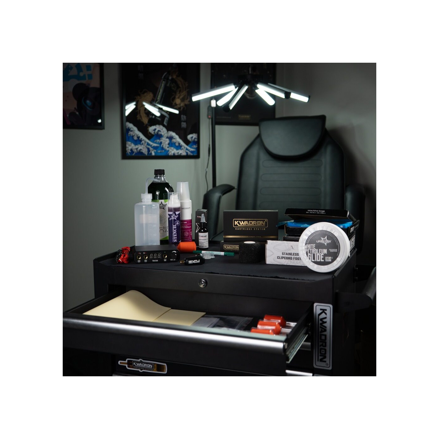 kompletny-zestaw-do-tatuazu-nr-3 kompletny-zestaw-do-tatuazu-nr-3