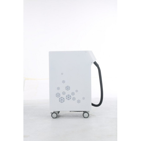 maszyna-chlodzaca-do-zabiegow-laserowych