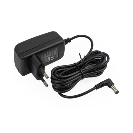 lampa-studyjna-slim-led-na-statywie---czarna