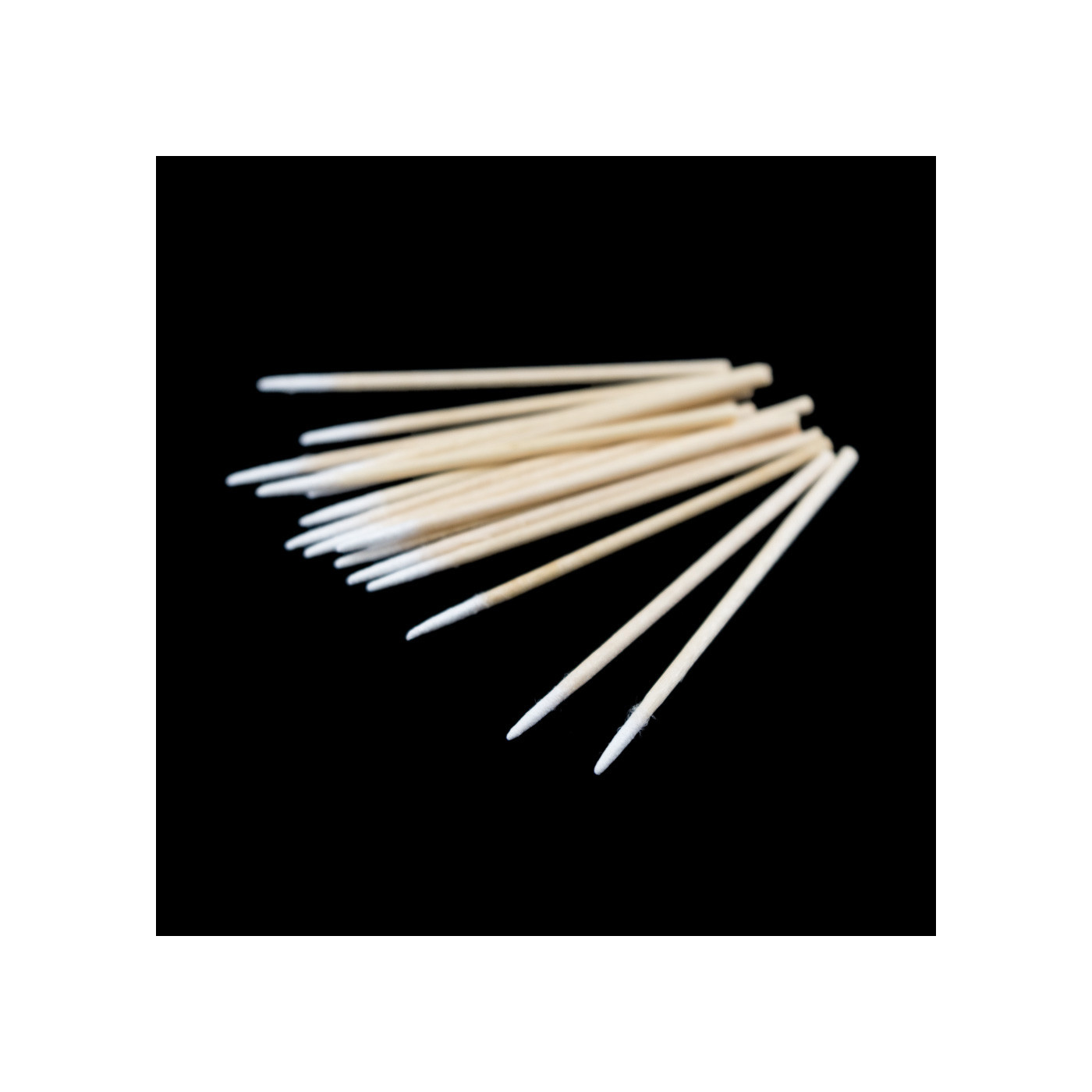 Mikropatyczki higieniczne do aplikacji 100pcs WOODEN Mikropatyczki higieniczne do aplikacji 100pcs WOODEN
